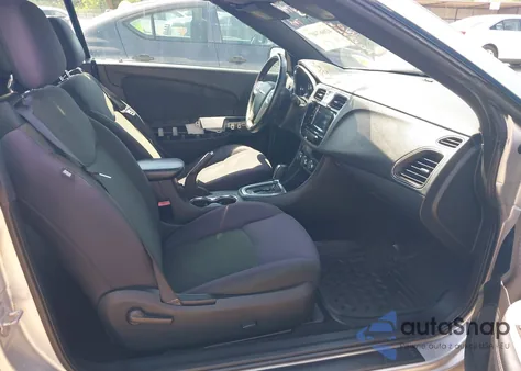 2012 Chrysler 200 Touring из США, поврежденный, VIN 1C3BCBEB7CN208670